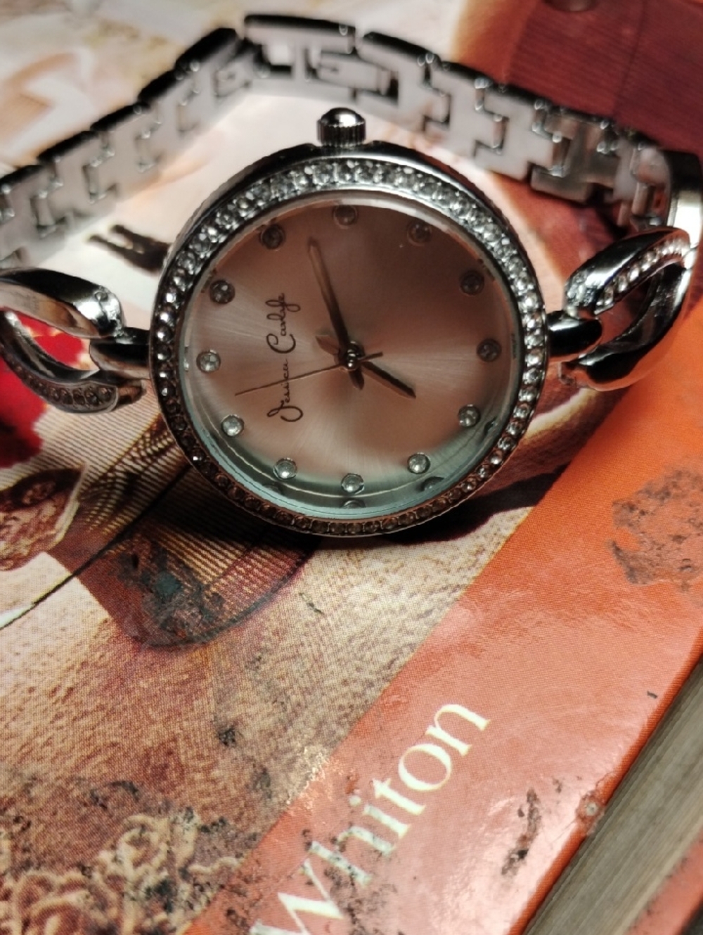 Silver Crystal Accent Women's Bracelet Watch - Classic Sparkle